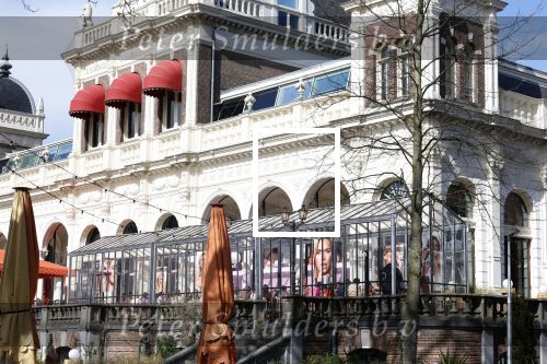 Amsterdam 26 maart 2026
Presentatie Nicolette v Dam in het Vondelcafe .