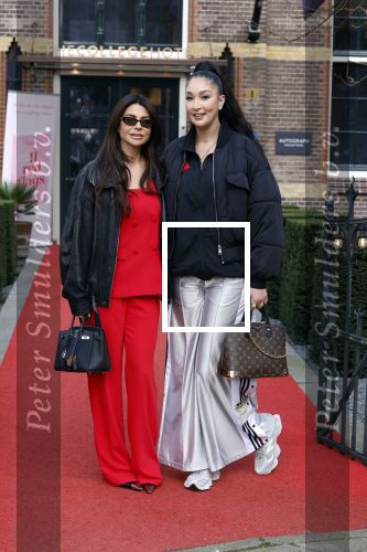 Amsterdam 8 maart 2026
Boek presentatie Yesim Candan in het college Hotel. Olcay Gulsen en Soundos