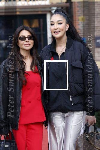 Amsterdam 8 maart 2026
Boek presentatie Yesim Candan in het college Hotel. Olcay Gulsen en Soundos