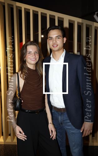 Leidschendam 25 maart 2025
De Bogaartjes hebben een feestje georganiseerd . Aanwezig  Rene Bogaart en zijn vrouw Sandra Bogaart .
Ook Don en Robin , Mitch en Robin Kim en Amisha Joe en Liv Pam en Finn en Opa Bogaart waren aanwezig .