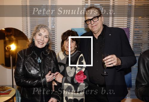Amsterdam 12 maart 2026
Rinus Gerritsen opent expositie Patricia Steur in hotel Americain. Patricia Steur met partner en Mireille Edelbroek