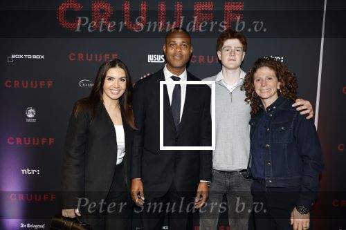 Amsterdam 21 maart 2026
Premiere docu over Johan Cruijff in de Johan Cruijff Arena . Patrick Kluivert Rossana Kluivert Barbara Barend en zoon