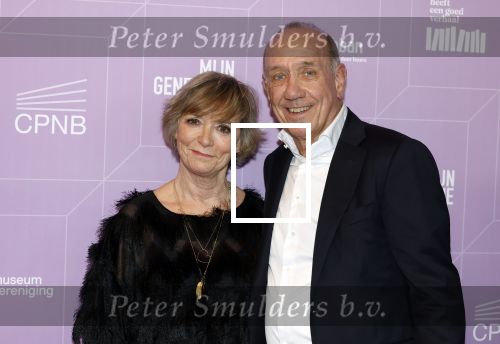 Amsterdam 13 maart 2026
Boekenbal 2026 in de schouwburg van Amsterdam. Peter Romer met zijn vrouw