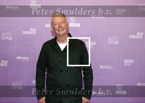 Amsterdam 13 maart 2026
Boekenbal 2026 in de schouwburg van Amsterdam. Peter de Smet kwam met partner kinderen en zijn ex vrouw