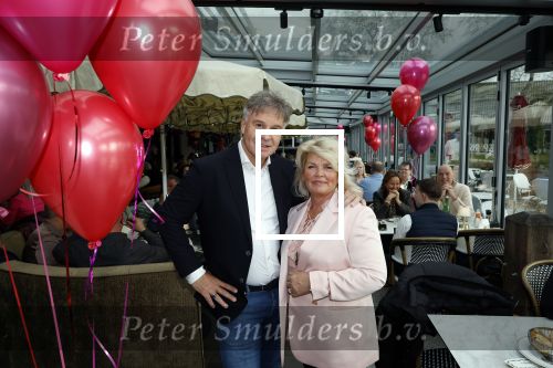 Leidschendam 25 maart 2025
De Bogaartjes hebben een feestje georganiseerd . Aanwezig  Rene Bogaart en zijn vrouw Sandra Bogaart .
Ook Don en Robin , Mitch en Robin Kim en Amisha Joe en Liv Pam en Finn en Opa Bogaart waren aanwezig .