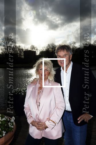 Leidschendam 25 maart 2025
De Bogaartjes hebben een feestje georganiseerd . Aanwezig  Rene Bogaart en zijn vrouw Sandra Bogaart .
Ook Don en Robin , Mitch en Robin Kim en Amisha Joe en Liv Pam en Finn en Opa Bogaart waren aanwezig .