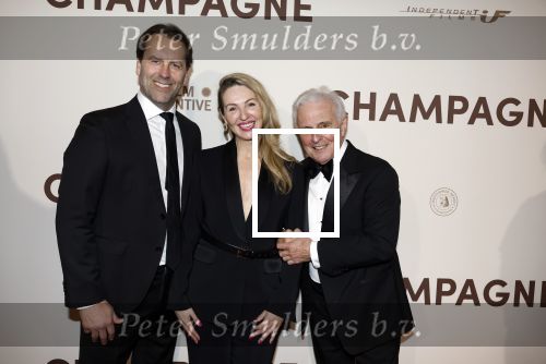 Amsterdam 16 maart 2026
Premiere Champagne met in de hoofdrollen Leo Alkemade Huub Stapel  en Guus Meeuwis . Sander Westerveld en Debby Gerritsen en Huub Stapel