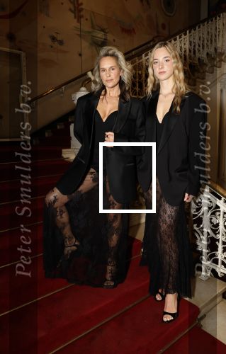 Amsterdam 2 maart 2026
Boekpresentatie Splinter Chabot in de stadsschouwburg van Amsterdam. Top stylist Saskia v d Linden