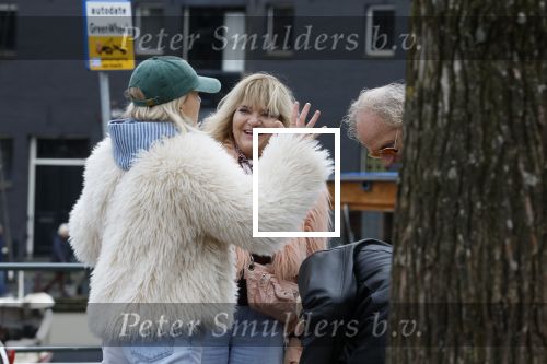 Amsterdam 1 maart 2026
Saskia van Zutphen met haar man in het centrum van Amsterdam