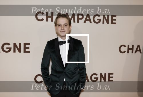 Amsterdam 16 maart 2026
Premiere Champagne met in de hoofdrollen Leo Alkemade Huub Stapel  en Guus Meeuwis . 
Sem v d Horst