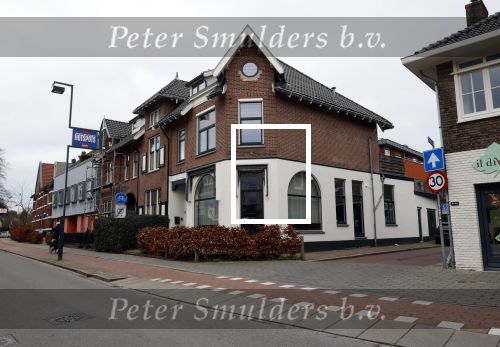 Hilversum 28 februari 2026
Jamie Kazan komt met scooter aan bij huis van Steven kazan . Daarna gaat ze boodschappen ndoen en komt ze ook weer terug.