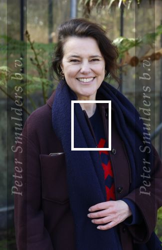Amsterdam 1 maart 2026
Presentatie boek Lies Visschedijk bij de botanische tuin . Hans Dorrestijn reikte het eerste exemplaar uit . Susan Visser