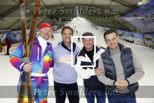 Zoetermeer 6 maart 2026
Bas Smit tijdens de opnames voor een promovideo in SnowWorld. De BN\'er kondigde samen met Wolter Kroes Toni Tiefschnee en Wilfred Genee een nieuw evenement aan in de Brabanthallen met de naam Apres ski reunie .