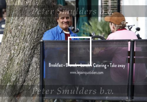 Amsterdam 6 maart 2026
Vincent Croiset en zijn vriendin Tina de Bruin op terras en winkelend in Amsterdam zuid .