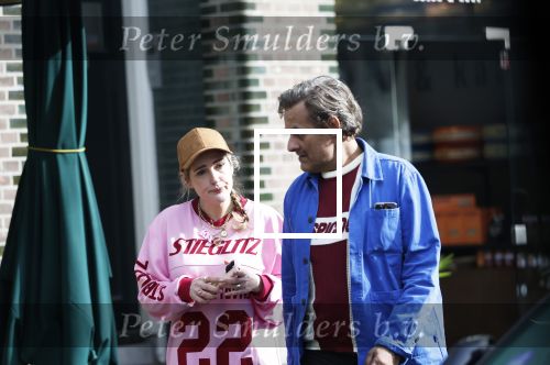 Amsterdam 6 maart 2026
Vincent Croiset en zijn vriendin Tina de Bruin op terras en winkelend in Amsterdam zuid .