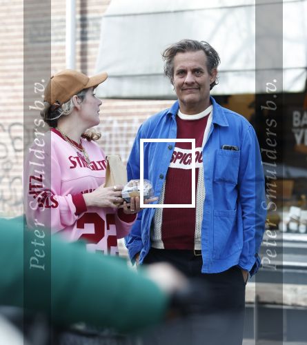 Amsterdam 6 maart 2026
Vincent Croiset en zijn vriendin Tina de Bruin op terras en winkelend in Amsterdam zuid .