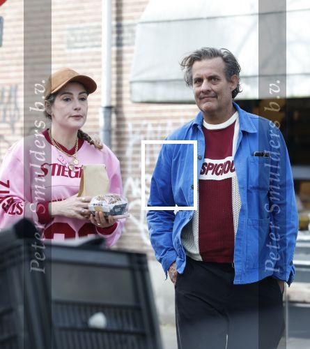 Amsterdam 6 maart 2026
Vincent Croiset en zijn vriendin Tina de Bruin op terras en winkelend in Amsterdam zuid .