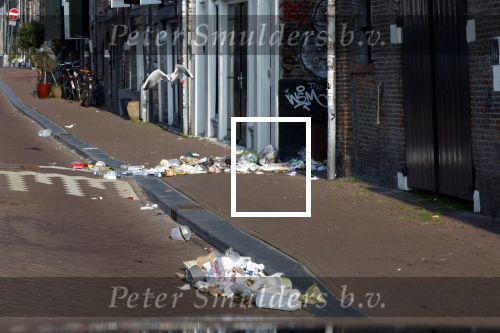 Amsterdam 4 maart 2026
Vuilnis op straat in Amsterdam omdat vuilnisbakken leeg gehaald worden voor blikjes met statiegeld