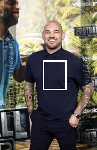 Amsterdam 19 maart 2026
Presentatie Fooytball Island van Videoland . Aanwezig Richard Witschge Wesley Sneijder Ronald de Boer John v t Schip Keesd Kwakman Tom Beugelsdijk Mike Obiku Kevin Blom Kenneth Perez en presentator Frank Evenblij .