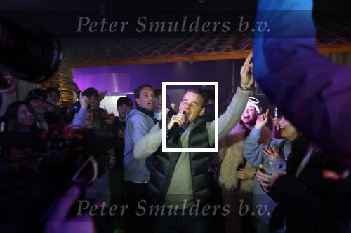 Zoetermeer 6 maart 2026
Bas Smit tijdens de opnames voor een promovideo in SnowWorld. De BN\'er kondigde samen met Wolter Kroes en Wilfred Genee een nieuw evenement aan in de Brabanthallen met de naam Apres ski reunie .