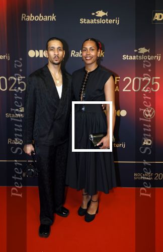 Papendal 17 december 2025
Sportgala waar oa de sportman en sportvrouw van het jaar gekozen worden . Worthy de Jong kwam met zijn vriendin  Janis Ndiba