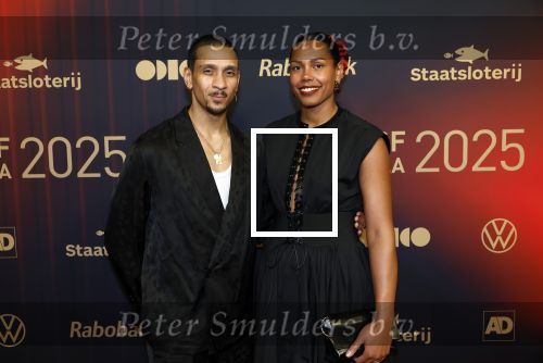 Papendal 17 december 2025
Sportgala waar oa de sportman en sportvrouw van het jaar gekozen worden . Worthy de Jong kwam met zijn vriendin  Janis Ndiba