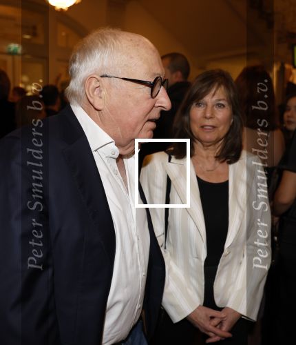 Amsterdam 2 maart 2026
Boekpresentatie Splinter Chabot in de stadsschouwburg van Amsterdam. Youp van t Hek kwam met zijn vrouw Debby Petter