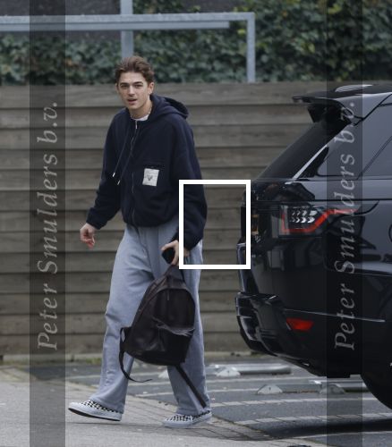 Amsterdam 7 maart 2026
Antoon arriveert bij muziekstudio in Amsterdam Noord