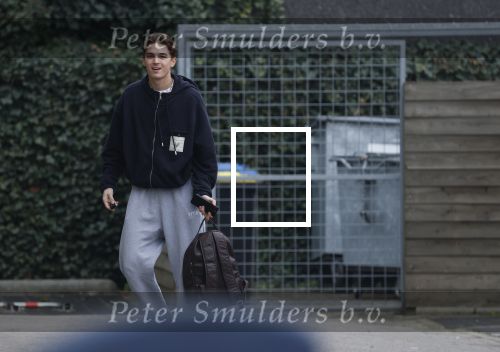 Amsterdam 7 maart 2026
Antoon arriveert bij muziekstudio in Amsterdam Noord