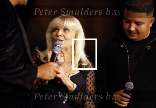 Tilburg 2 oktober 2023
Buma Prijzen in 013 in Tilburg .
Zangeres Mieke zingt samen met Marco Schuitmaker het liedje Engelbewaarder.