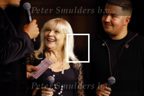 Tilburg 2 oktober 2023
Buma Prijzen in 013 in Tilburg .
Zangeres Mieke zingt samen met Marco Schuitmaker het liedje Engelbewaarder.