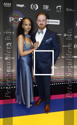 Leusden 9 maart 2026
Uitreiking edisons muziekprijzen bij Afas . Zoe Livay met partner