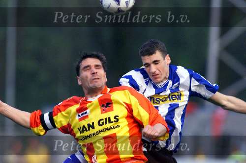 Eindhoven, 24 april 1999
EVV Eindhoven-Go Ahead Eagles, 3-2
Hendrie Kruzen in duel met Martijn v d Rijt