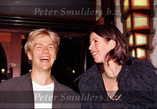 07 April 1999
Grolsch Masters Premiere
Op de foto ISA Hoes en Antonie Kamerlingh