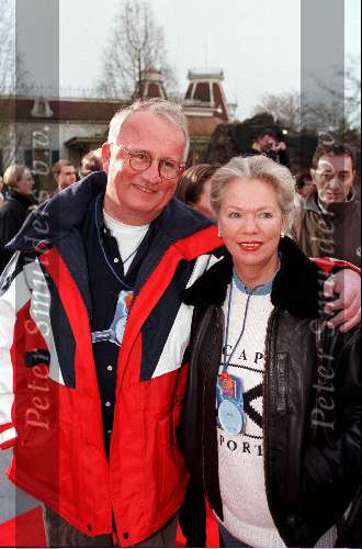 27 maart 1999
Karel v Dodewaerd met vrouw
Eurodisney