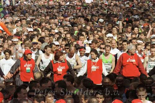 18 April 1999
MARATHON ROTTERDAM