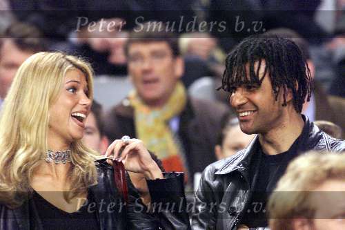 6 April 1999
Ruud Gullit en Estelle Gullit op de tribune ARENA