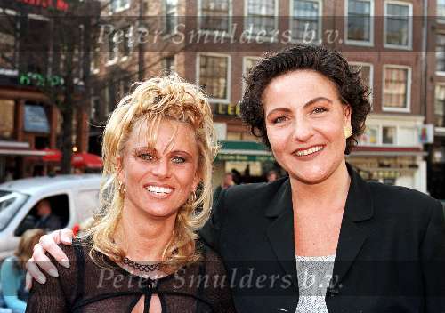 Amsterdam 31Maart 1999
Yvonne de Vries samen met Jacqueline v d Gijp
Yvonne Gullit