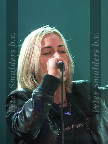 Hilversum, 6 april 2000
Uitreiking Edison 2000
Anouk tijdens haar optreden