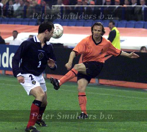 Arnhem, 26 april 2000
Nederland-Schotland, eindstand 0-0
Vriendschappelijk