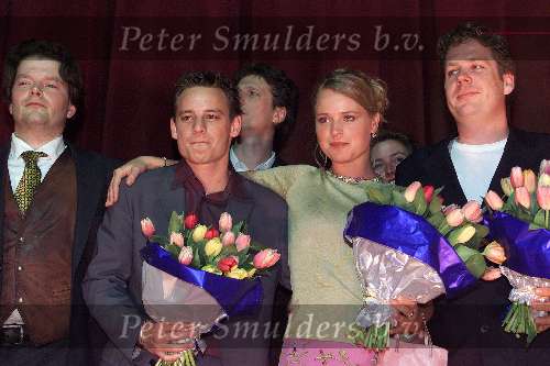 Amsterdam 26 april 2000
Premiere van LEK in Tushinky .
vlnr Victor Low, Cas Janssen, Ricky Koole en Thomas Acda