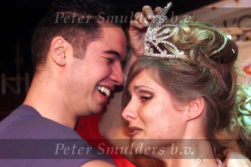 Gemert 8 april 2000
Miss Universe 2000
winnares Chantal v Roessel ( 25) uit Den Bosch hier samen met haar vriend