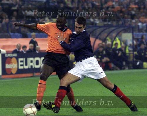 Arnhem, 26 april 2000
Nederland-Schotland, eindstand 0-0
Vriendschappelijk
Jerry Hasselbank