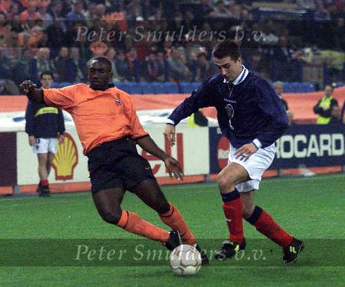 Arnhem, 26 april 2000
Nederland-Schotland, eindstand 0-0
Vriendschappelijk
Jerry Hasselbank