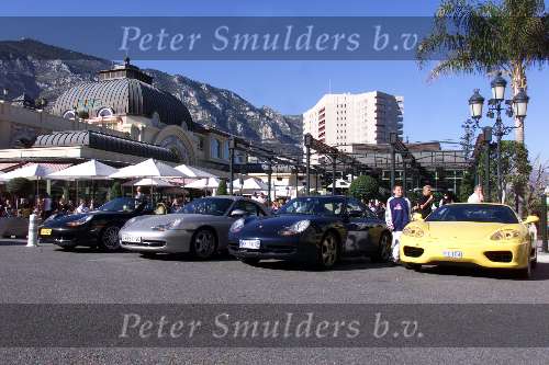 Monaco 14 april 2000
Paarden concours in Monaco.
Porsches en Ferrari\\\'s in Monaco