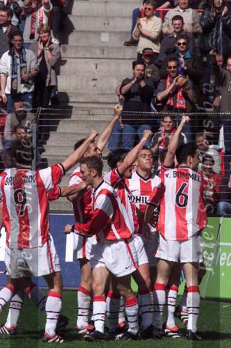 Eindhoven 16 april 2000
PSV-Cambuur 1-0
Blijdschap