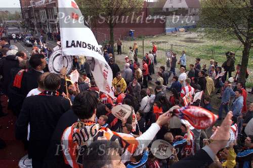 Eindhoven, 30 april 2000
PSV Landskampioen 
Feest na de wedstrijd PSV-RKC, eindstand 7-1
Ruud v Nistelrooy