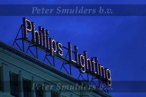 Eindhoven 25 April 2000
Philips Lighting