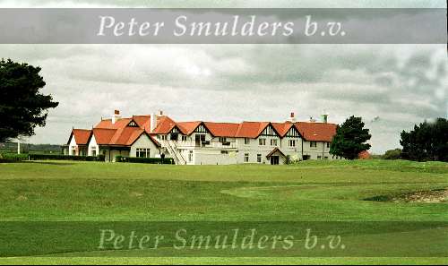 Jameson Golfwedstrijd in Dublin
Portmarnock Links Golfclub hole 12 152 meter
13april 2000
Golfen in schotland  Clubhuis