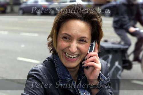 Amsterdam 1 april 2000
Sabine Koning met de gsm
